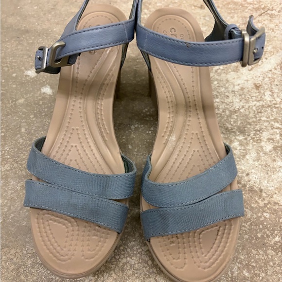 Crocs Leigh II ankle strap canva  Navy Wedge Sandals - Picture 3 of 6